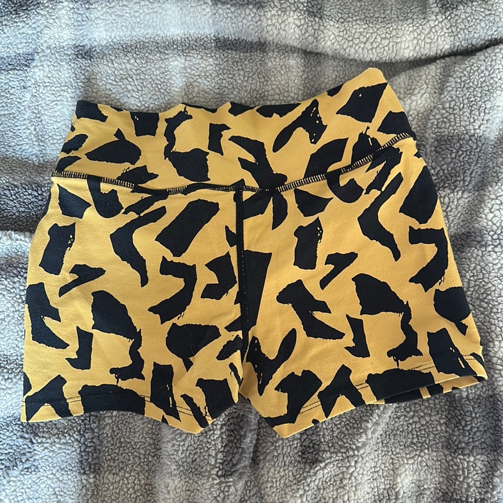 Muscle Nation High Waist Scrunch Shorts